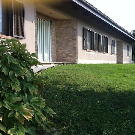 Agriturismo Bottega Di Rosanna Castagnole delle Lanze Δωμάτιο φωτογραφία