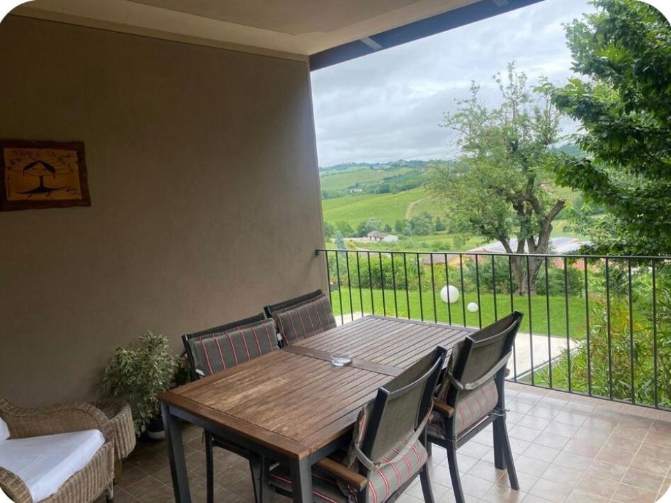 Agriturismo Bottega Di Rosanna Castagnole delle Lanze Εξωτερικό φωτογραφία